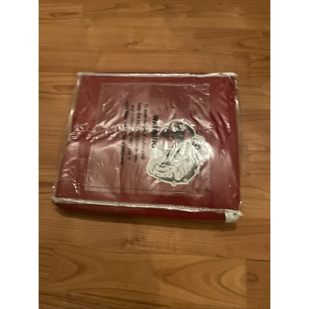 Georgia Bulldogs Curtain 2-Piece Matching Panel Set 84